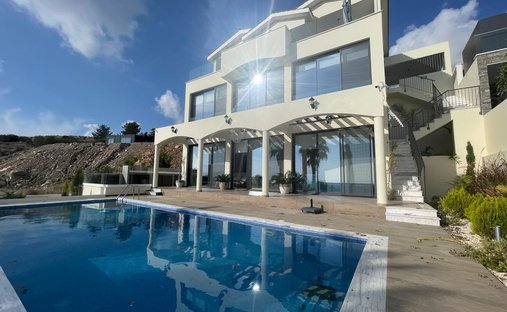 Villa in Paphos, Paphos, Cyprus 1