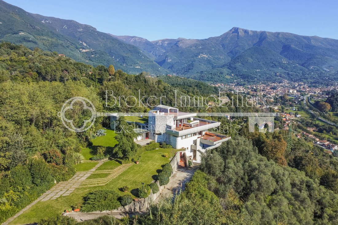 Villa en Camaiore, Toscana, Italia 1 - 11439851