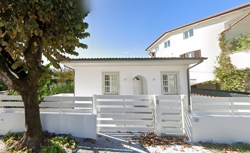 Villa in Center, Forte dei Marmi, Tuscany 1
