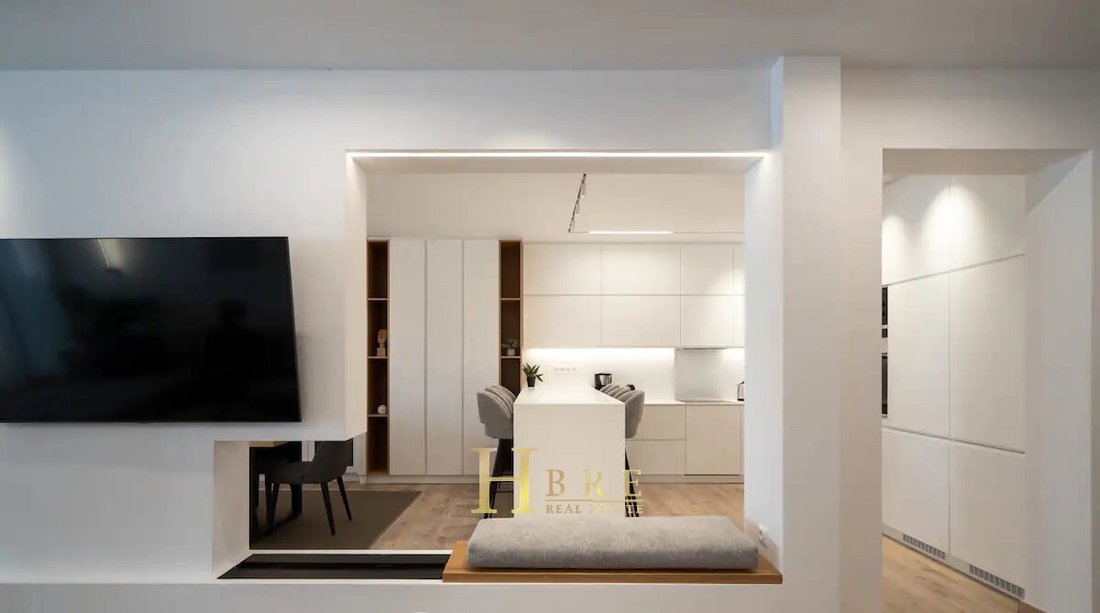 Apartment in Sunoikia Kolonakiou, 1st District of Athens, Athens 5 - 14420388