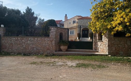 Maison à Selinia Salamis, Ampelakia Municipal Unit, Grèce 1