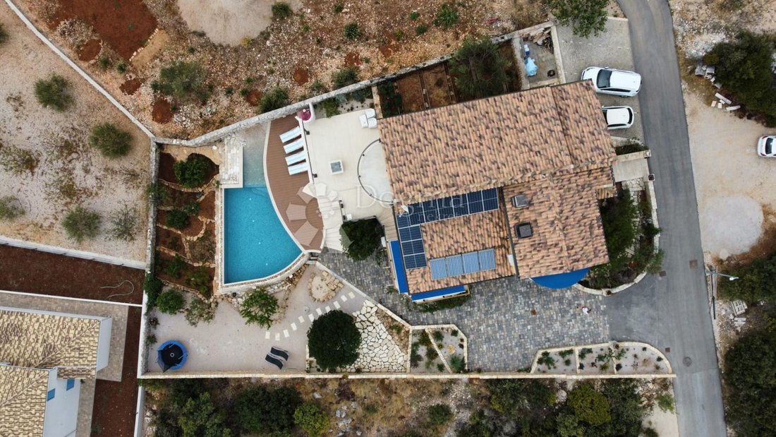House in Brodarica, Sibenik-Knin County, Croatia 4 - 14616560