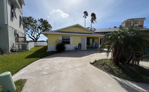House in Madeira Beach, Florida, United States 1