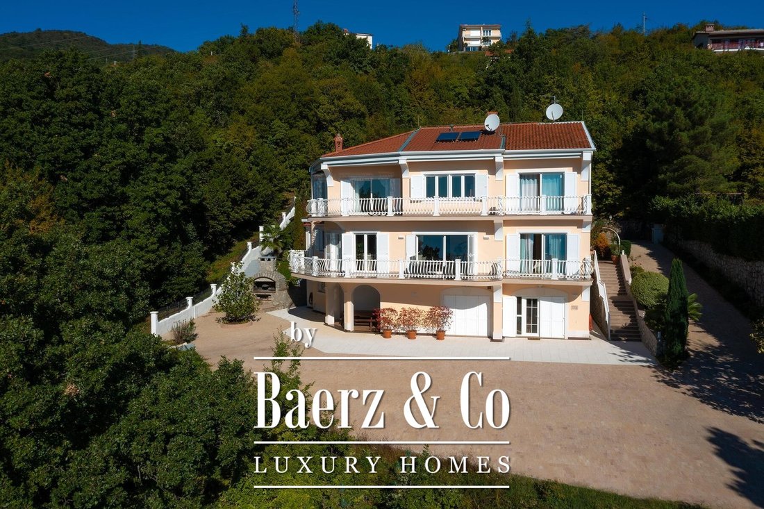 Townhouse in Opcina Matulji, Primorje-Gorski Kotar County, Croatia 1 - 14907764