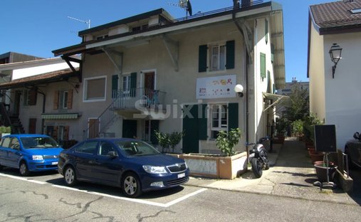 Bernex, Genève, Switzerland 1