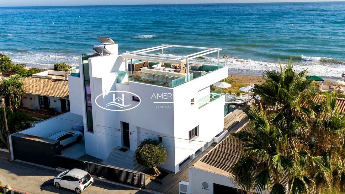 Villa in Marbella, Andalusia, Spain 3 - 14907032