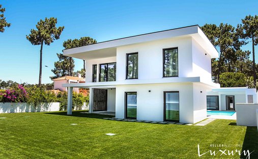House in Corroios, Setubal, Portugal 1