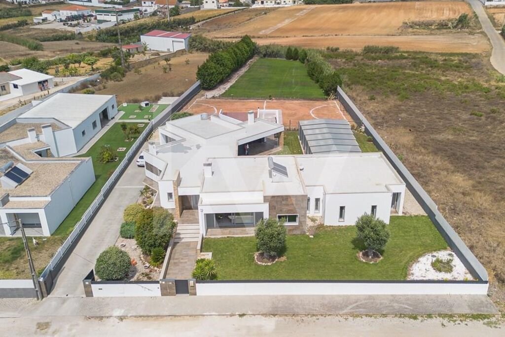 Townhouse in Atouguia da Baleia, Leiria District, Portugal 1 - 14908578