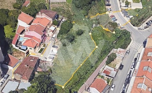 Land in Odivelas, Lisbon, Portugal 1