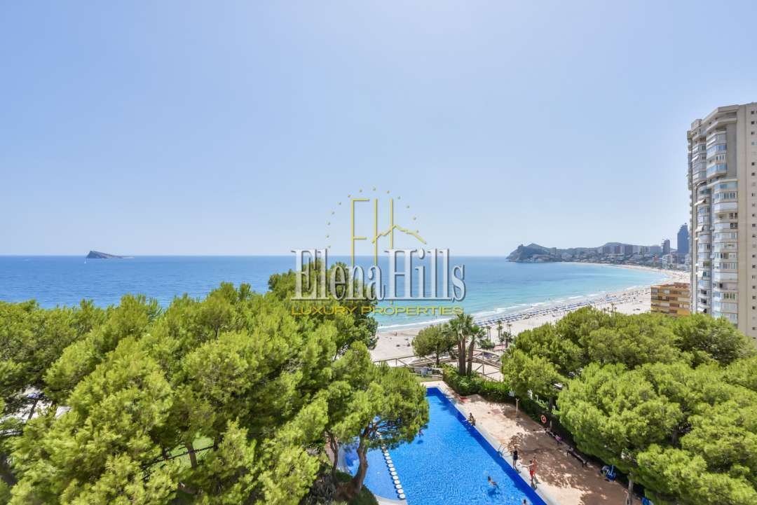 Luxury Beachfront Apartment With In Benidorm, Valencian Community