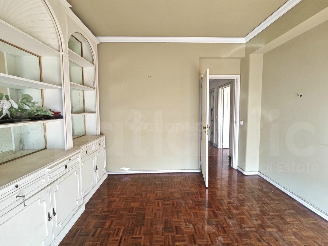 Apartment in Alvalade, Lisbon, Portugal 4 - 14909114