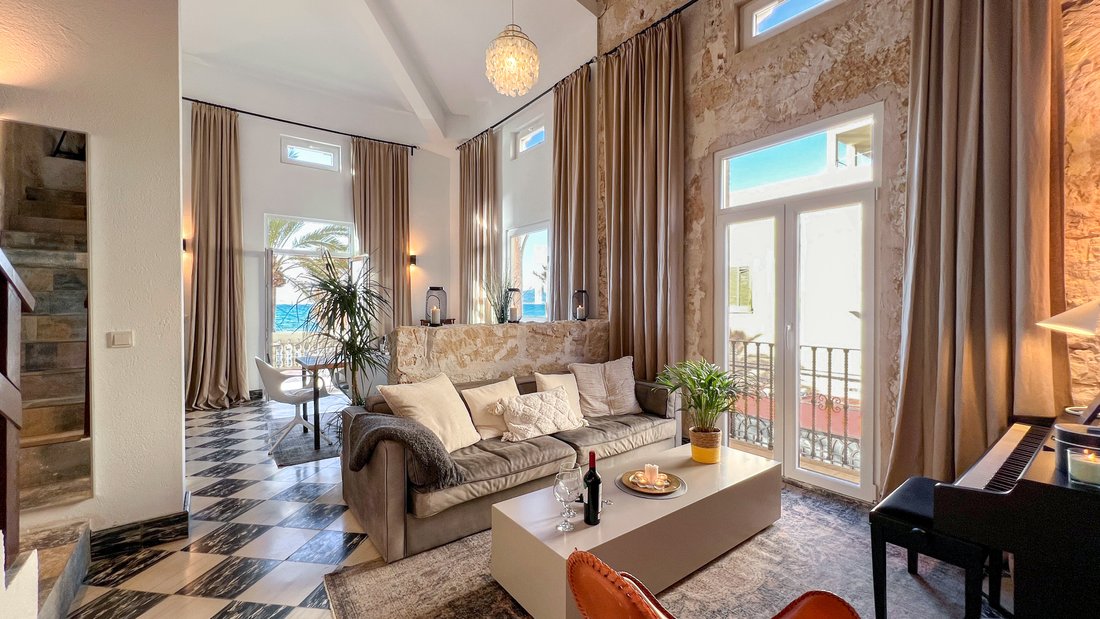 Villa in Playa de Palma, Palma, Balearic Islands 1 - 14910297