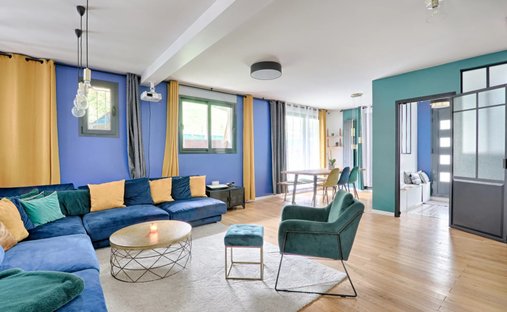 House in Nogent-sur-Marne, Ile-de-France, France 1