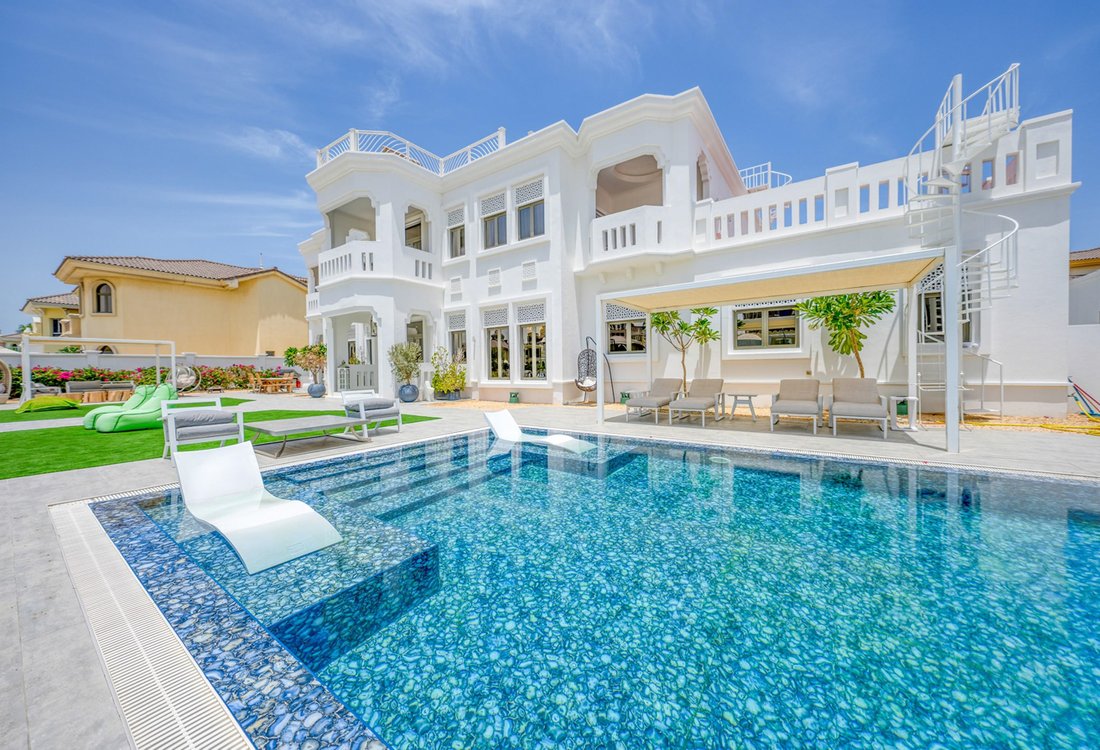Villa in Palm Jumeirah, Dubai, United Arab Emirates 1 - 14916983