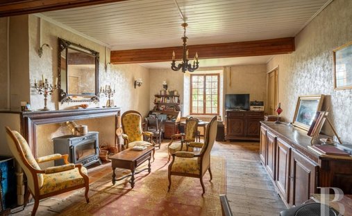 Castle for Sale in Aurignac, Occitanie, France