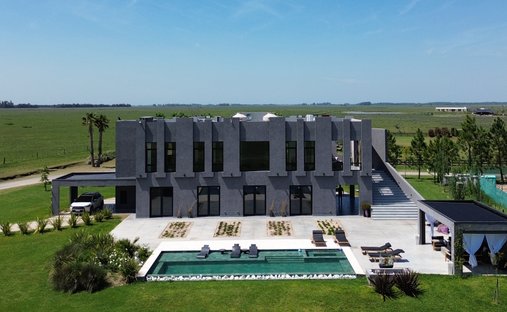 House in Cañuelas, Buenos Aires Province, Argentina 1