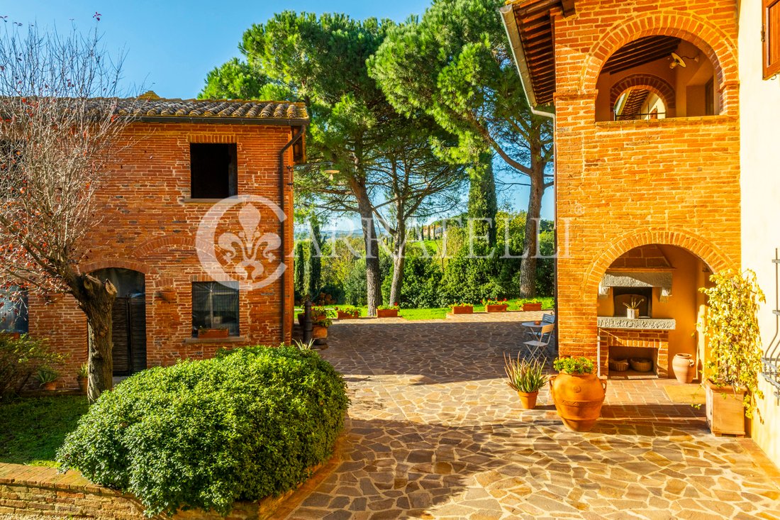 Rancho en Toscana, Italia 4 - 14916938