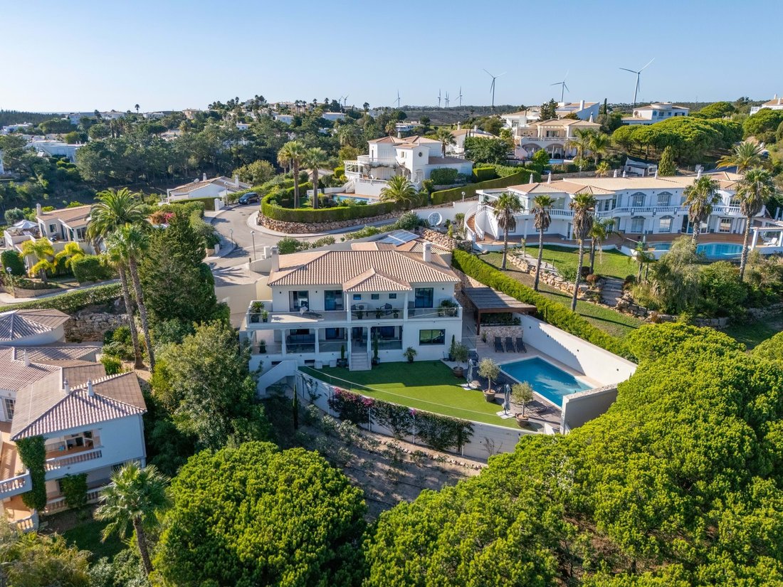 Villa in Budens, Algarve, Portugal 1 - 14916440