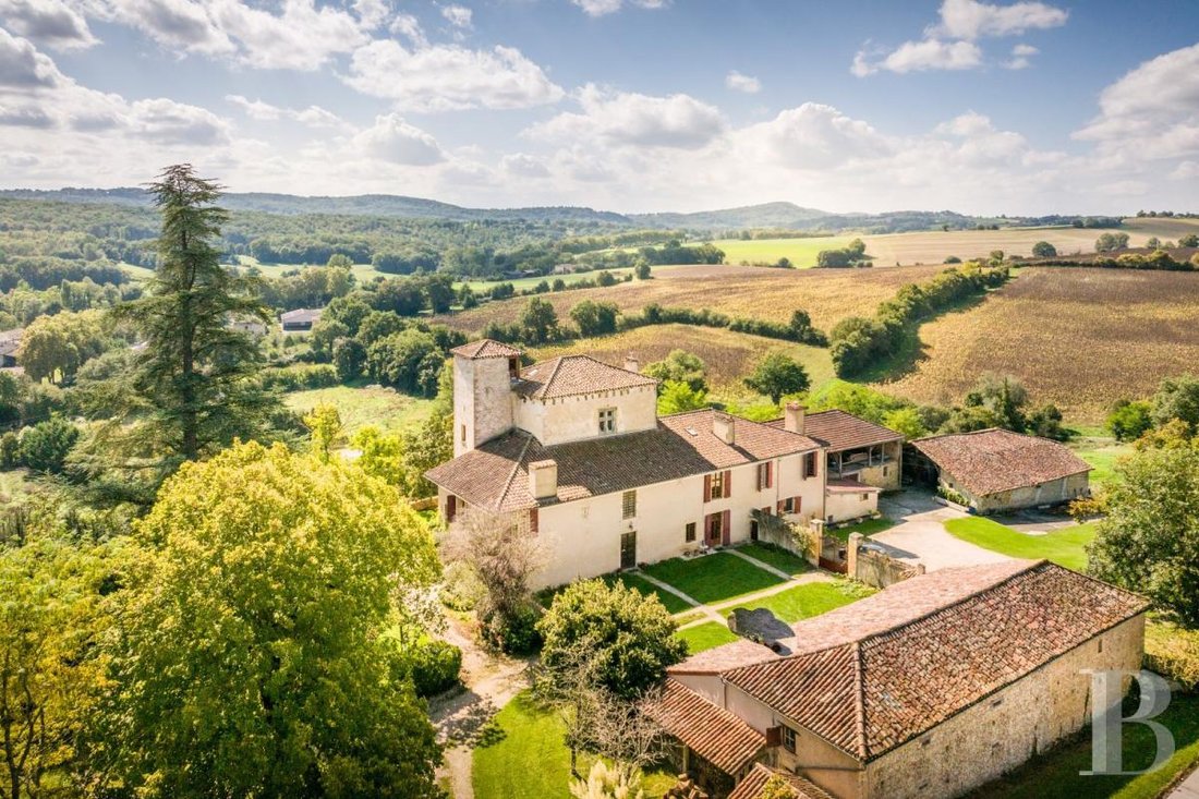 Whispers of the Comminges: A 14th-Century Hilltop Château’s Timeless Embrace