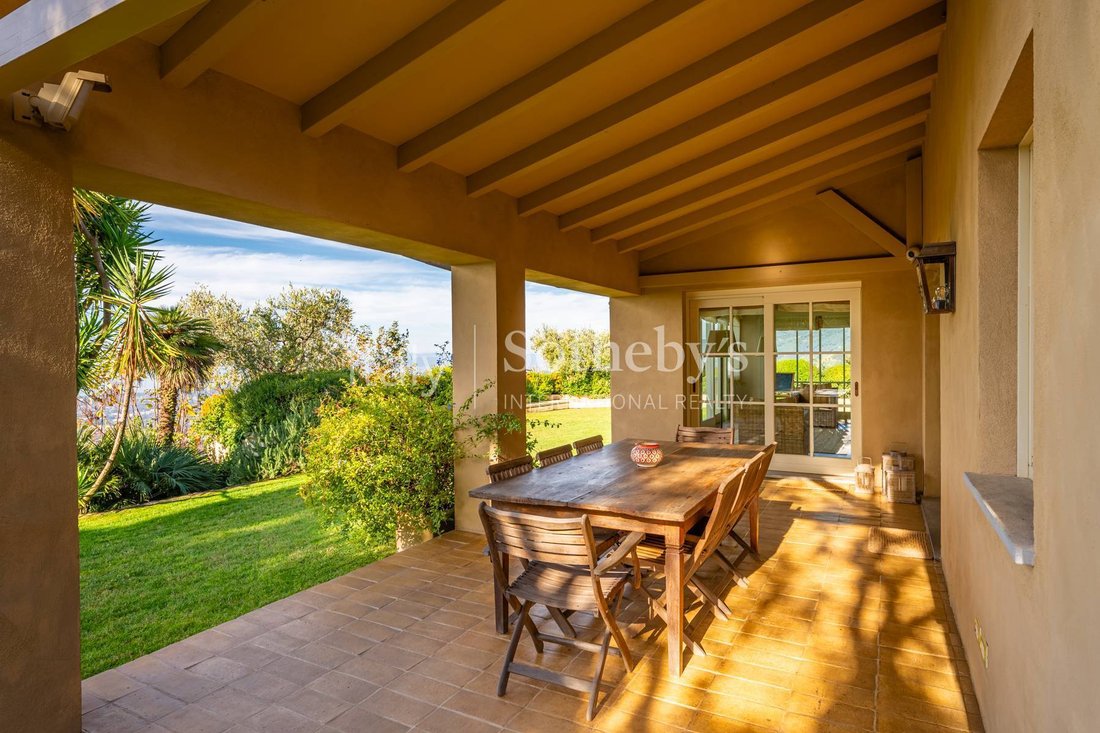 House in Strettoia-Capezzano-Valdicastello, Pietrasanta, Tuscany 3 - 14871367
