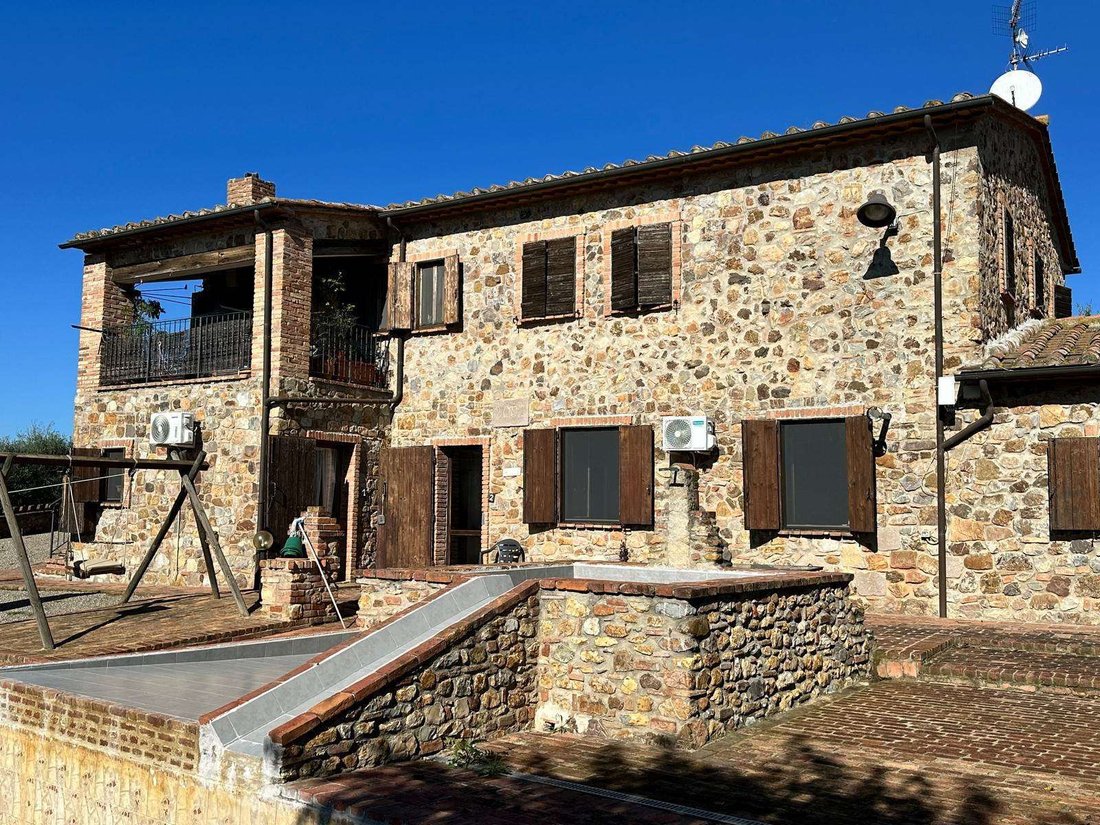 Ribolla, Tuscany, Italy 3 - 14914956