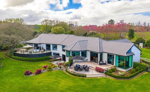 House in Karapiro, Waikato, New Zealand 1