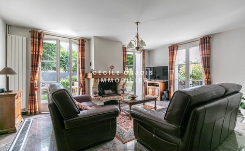 Maison à Peri, Joinville-le-Pont, France 1