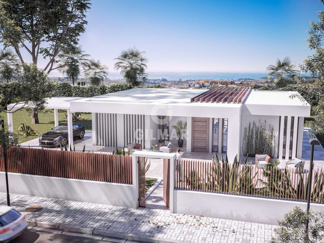 Villa in Estepona, Andalusia, Spain 1 - 14920366
