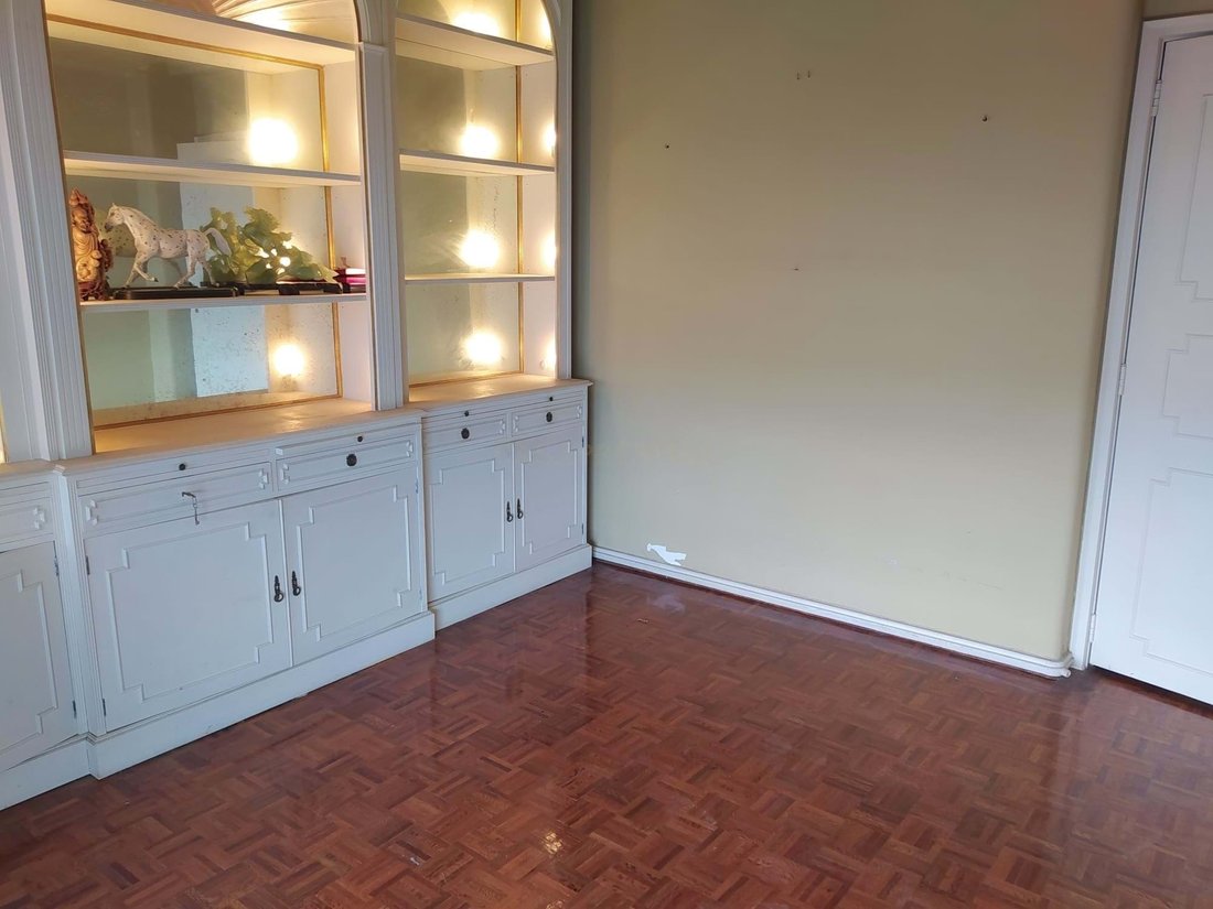 Apartment in Alvalade, Lisbon, Portugal 1 - 14926194