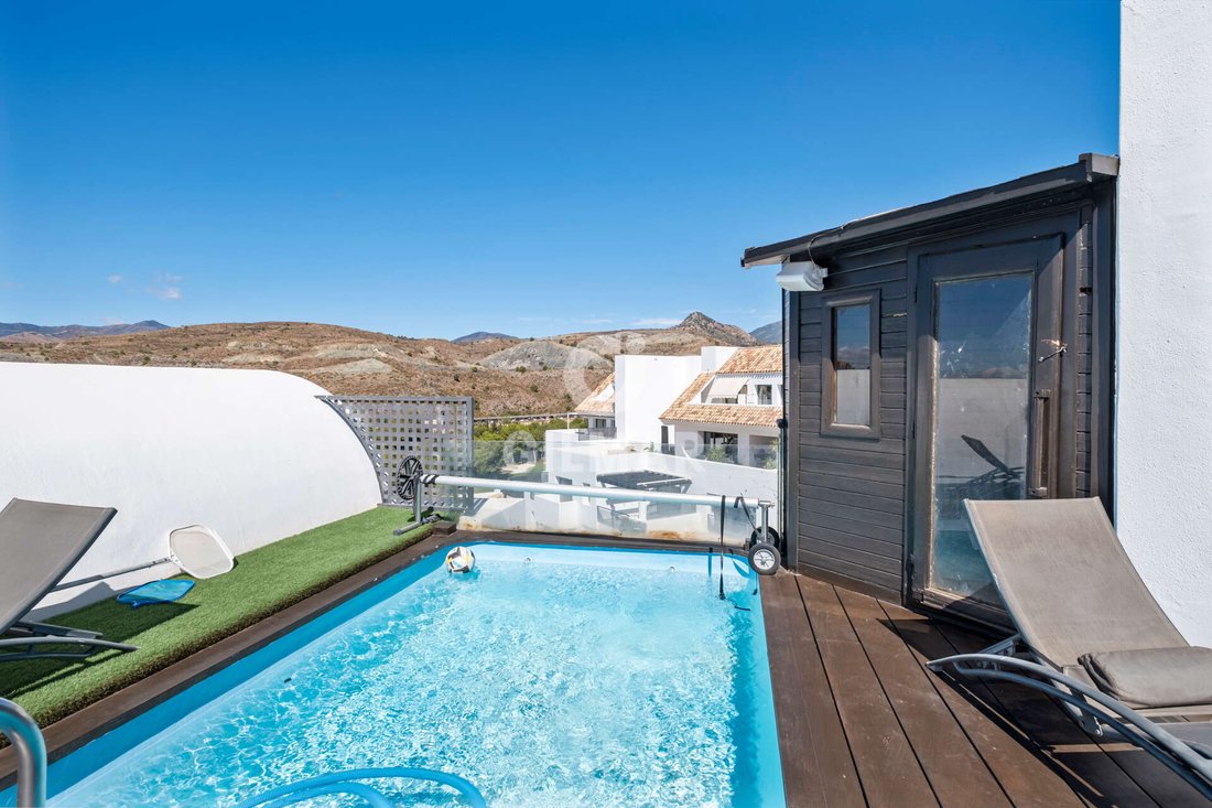 Penthouse in Benahavis, Andalusia, Spain 3 - 14927684