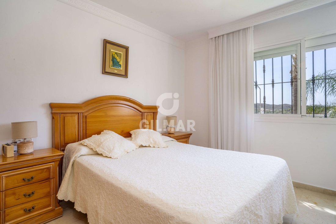 Villa in Estepona, Andalusien, Spanien 5 - 14927594