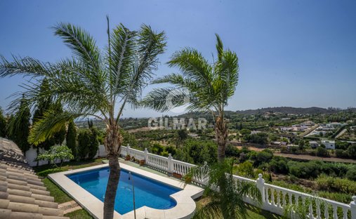 Villa à Estepona, Andalousie, Espagne 1