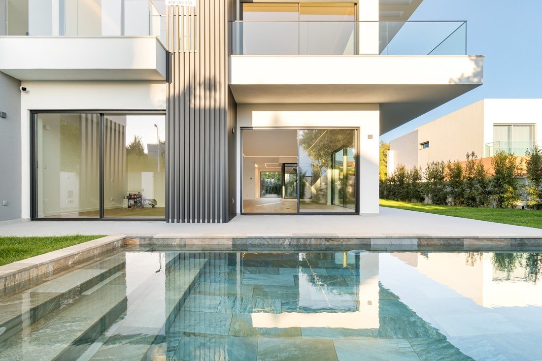 Villa in Cascais e Estoril, Lisbon, Portugal 2 - 14228055