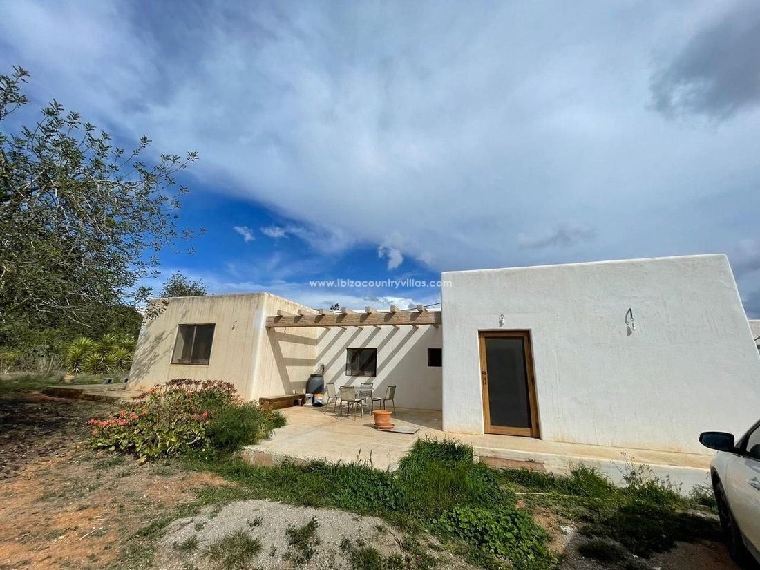 Villa in Santa Gertrudis de Fruitera, Santa Eularia des Riu, Balearic Islands 3 - 14010715