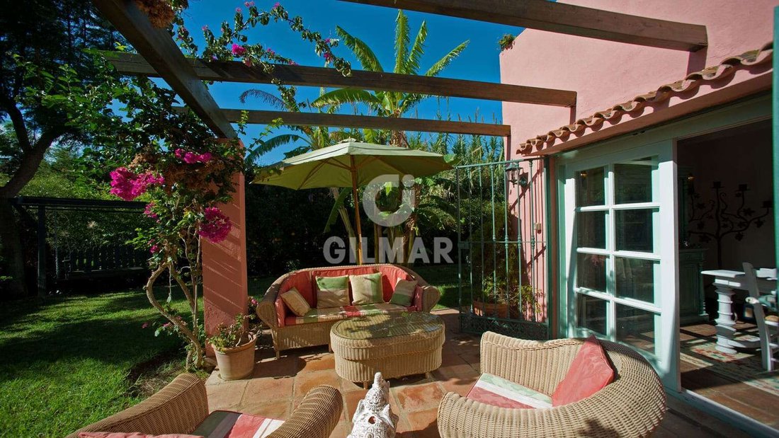 Villa in Estepona, Andalusia, Spain 4 - 14927678