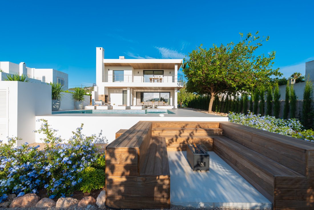 Villa in Ca na Negreta, Santa Eularia des Riu, Balearic Islands 2 - 14928479