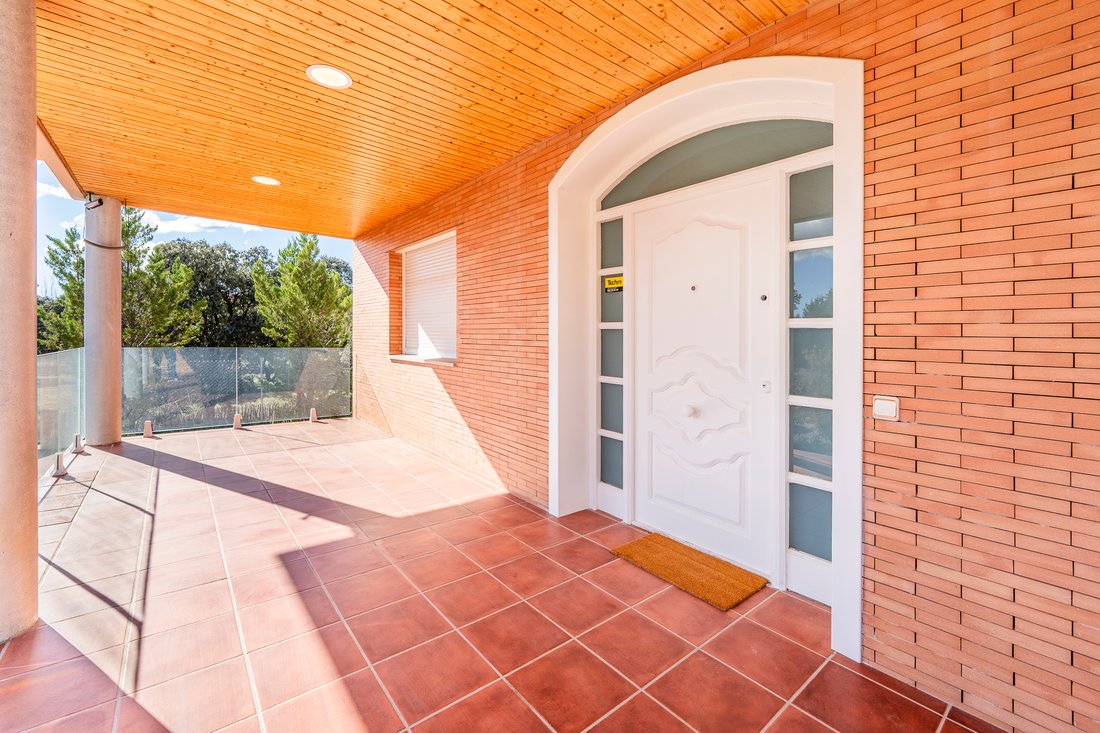 Chalet a El Escorial, Madrid, Spagna 2 - 14930144