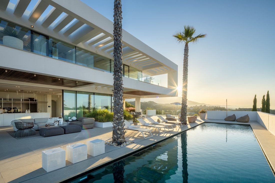 Villa in La Quinta, Benahavis, Andalusia 5 - 14927008