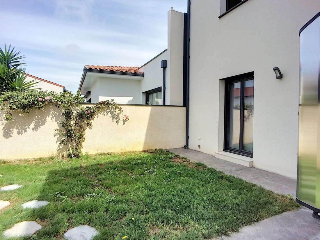 Villa in Villeneuve-de-la-Raho, Occitania, France 4 - 12170403