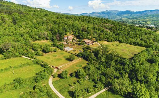 Estate in Poppi, Tuscany, Italy 1