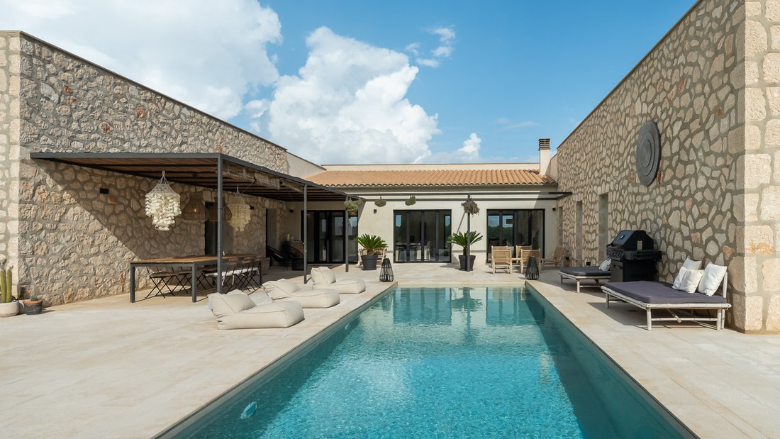 Villa in Santa Eugenia, Balearic Islands, Spain 2 - 14930958