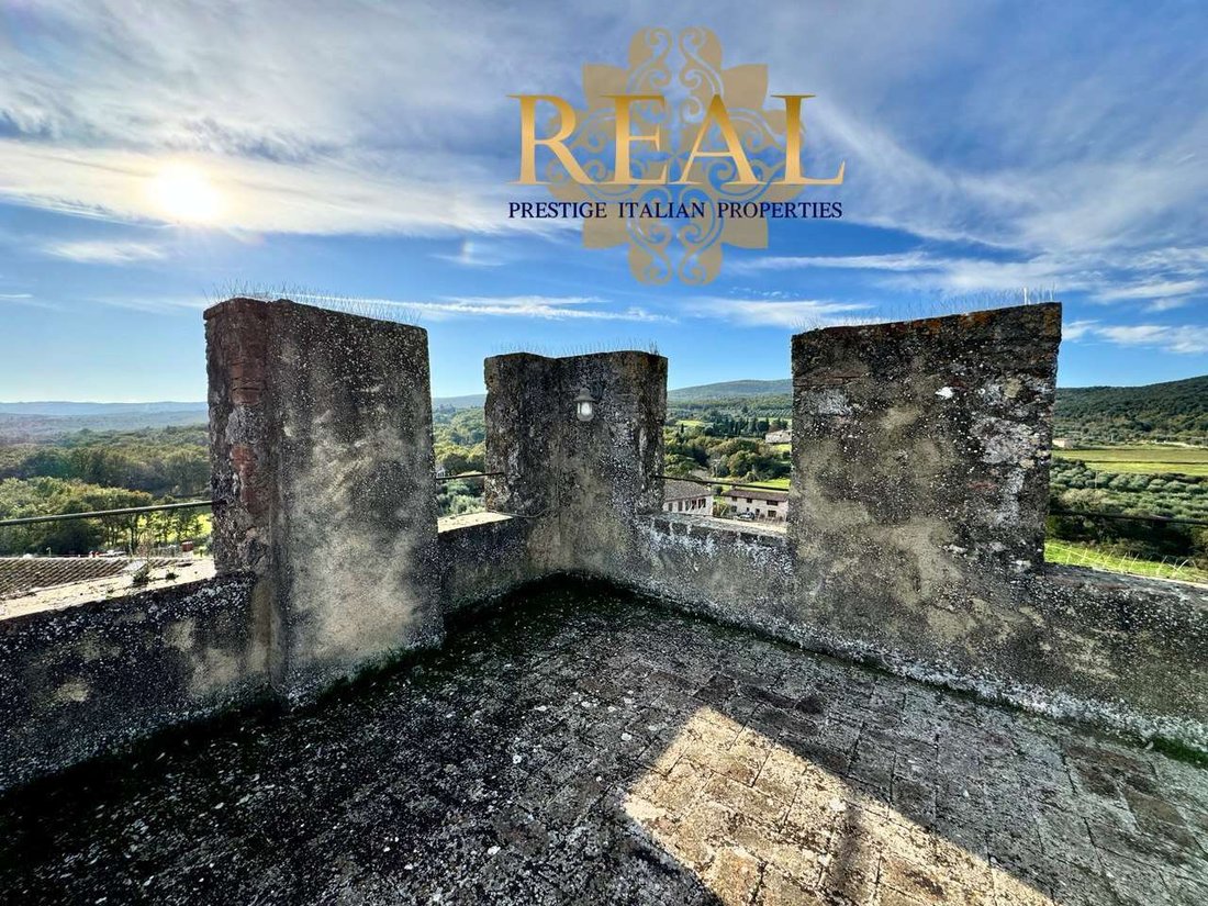A 13th-Century Tower Keep Whispering Tuscany’s Secrets Near Siena