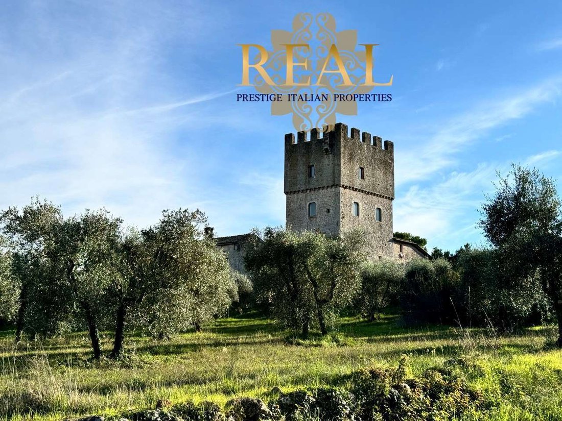 A 13th-Century Tower Keep Whispering Tuscany’s Secrets Near Siena