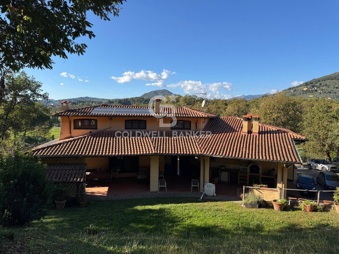 Villa in Area Monte San Quirico - Sant'Alessio, Lucca, Tuscany 1 - 14935537