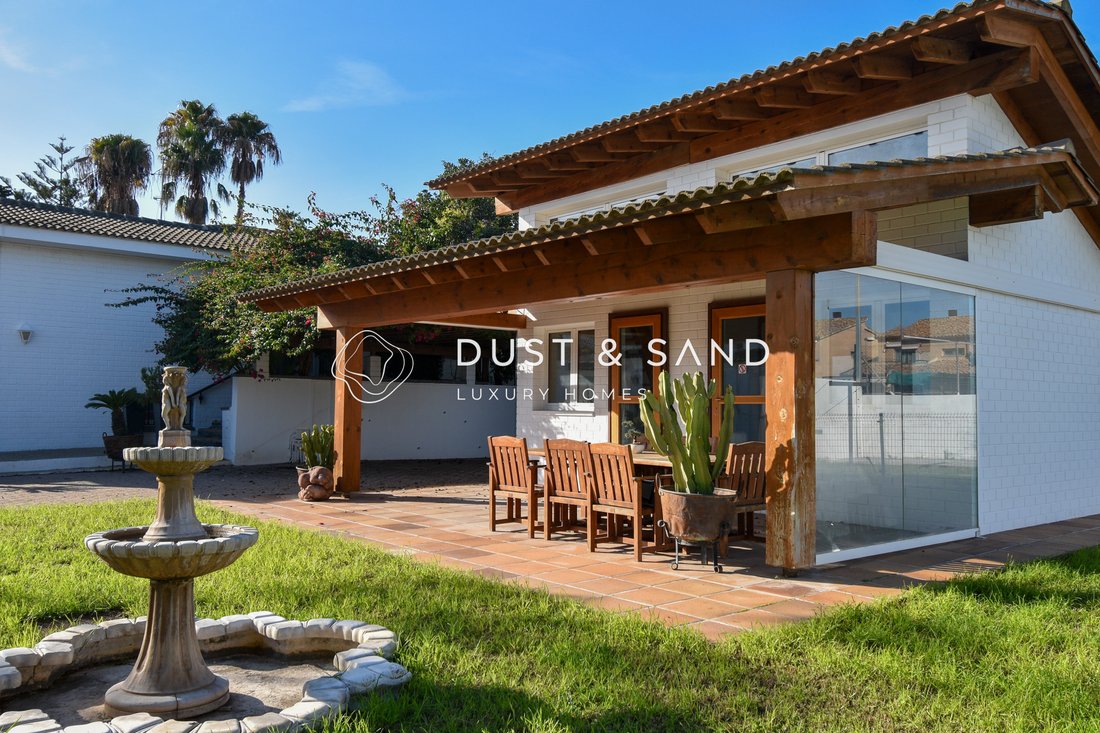 Villa in Cambrils, Catalonia, Spain 2 - 14937439