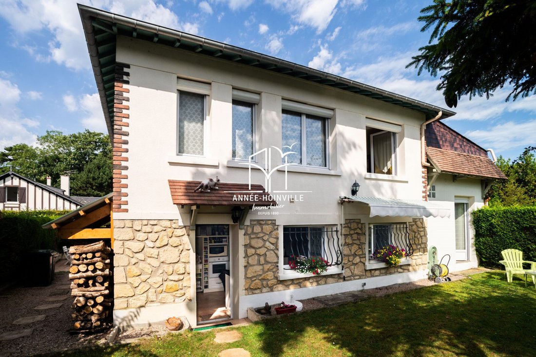 House in Blonville-sur-Mer, Normandy, France 1 - 14937482