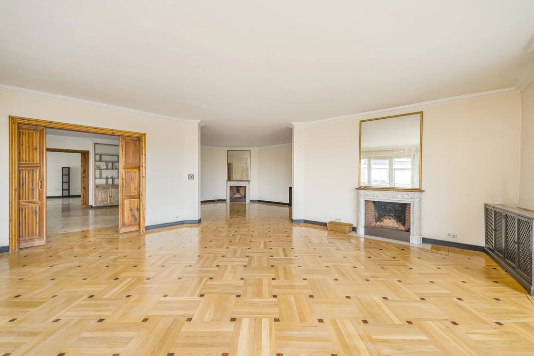 Apartment in Chamberí, Community of Madrid, Spain 3 - 14931098