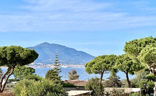 House in Grosseto-Prugna, Corsica, France 1