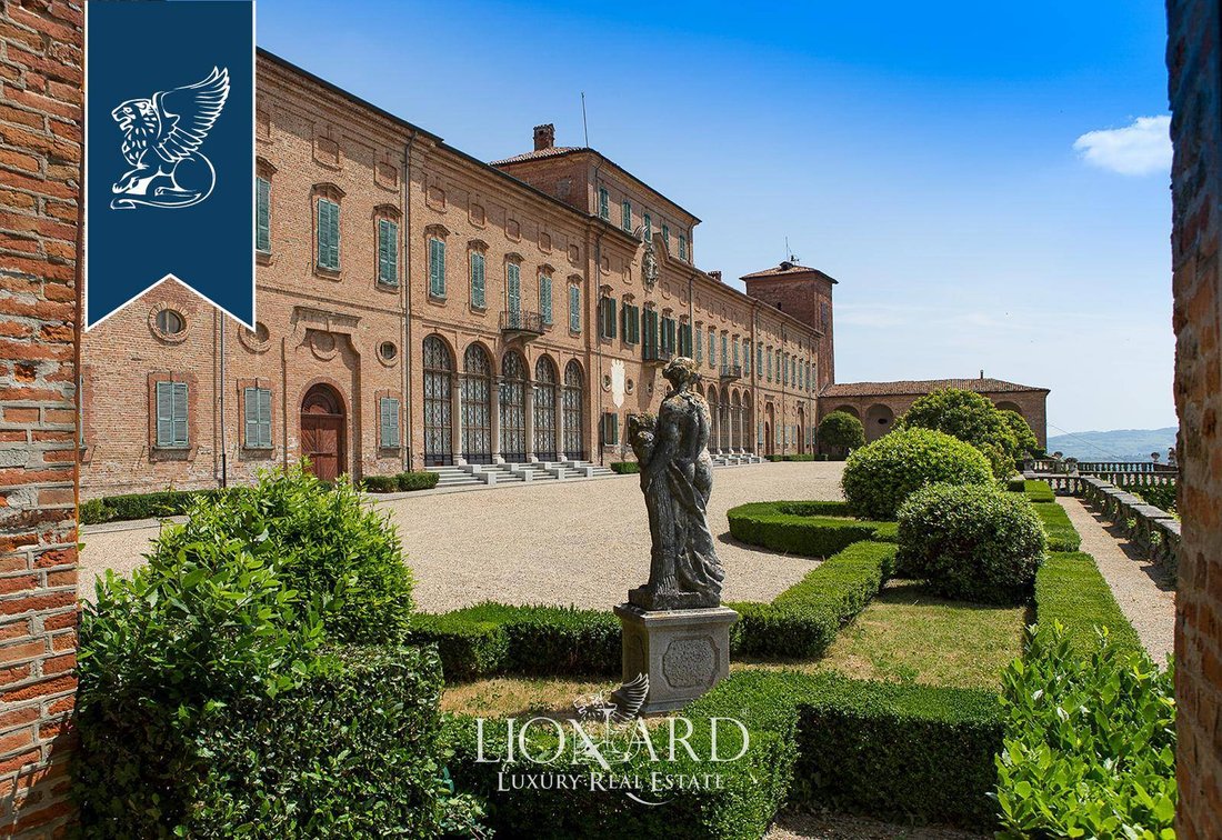 A 1593 Renaissance Castle’s Whisper—Where Time Stands Still Near Milan