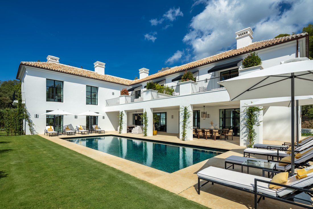 Villa in Sierra Blanca, Marbella, Spain 1 - 14939870